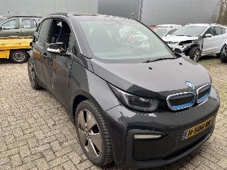 BMW i3 125 KW / 42,2 kWh   120 Ah  Automaat picture 3