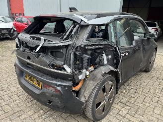 BMW i3 125 KW / 42,2 kWh   120 Ah  Automaat picture 6