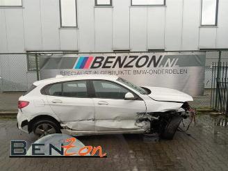 uszkodzony samochody osobowe BMW 1-serie 1 serie (F40), Hatchback, 2019 116d 1.5 12V TwinPower 2020