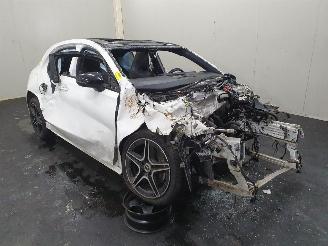 danneggiata veicoli commerciali Mercedes A-klasse A180 Busines Solution AMG 2020/6