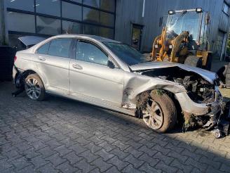 škoda osobní automobily Mercedes C-klasse C (W204), Sedan, 2007 / 2014 3.0 C-350 CDI V6 24V 2010/3