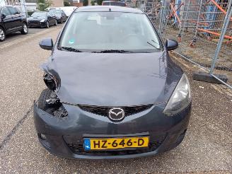 uszkodzony samochody osobowe Mazda 2 1.3HP S-VT 2007/10
