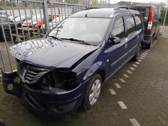 uszkodzony samochody osobowe Dacia Logan Logan Express (FS), Van, 2009 1.5 dCi 85 2014