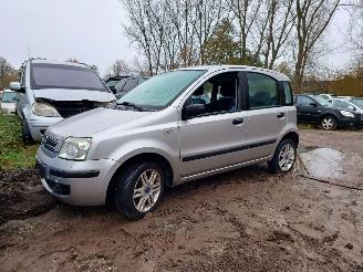 dommages scooters Fiat Panda 1.2 Emotion 2004/10