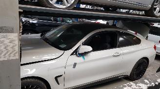 Coche siniestrado BMW 4-serie 4 Serie Coupe 435d xDrive M-Sport 2015/11