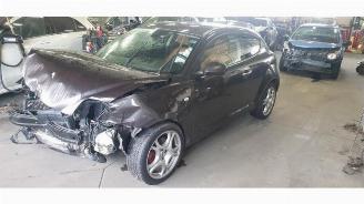 damaged passenger cars Alfa Romeo MiTo MiTo (955), Hatchback, 2008 / 2018 1.3 JTDm 16V Eco 2013/11