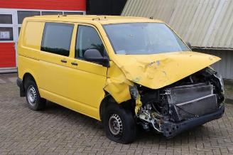 Voiture accidenté Volkswagen Transporter Transporter T6, Van, 2015 2.0 TDI 150 2018/12
