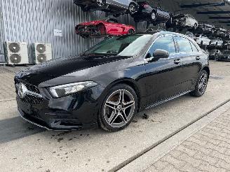 Damaged car Mercedes A-klasse A 200 2018/8