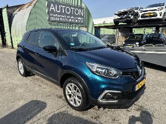 Coche siniestrado Renault Captur 0.9 TCE 66KW Navi Airco Led Limited NAP 2018/7