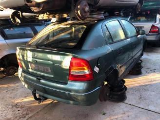 Salvage car Opel Astra  1998/7