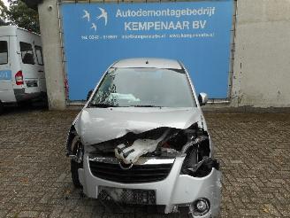 Voiture accidenté Opel Agila Agila (B) MPV 1.2 16V (K12B(Euro 4) [69kW]  (04-2010/10-2014) 2011/6