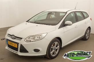 Ford Focus 1.0 Navi Motor schade EcoBoost Edition picture 1