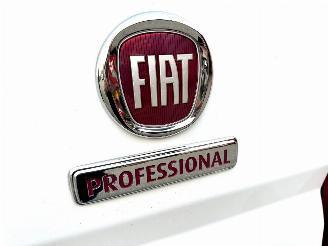 Fiat Ducato Gereserveerd 30 2.3 MultiJet 131pk 6-bak L1/H1 3pers - nap - clima - cruise - pdc - navi - trekh - klapdeuren + schuifdeur picture 41