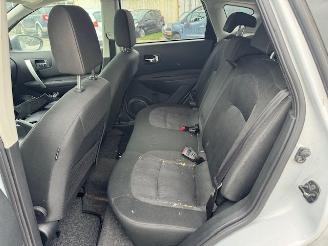 Nissan Qashqai 1.6 Connect Edition picture 12