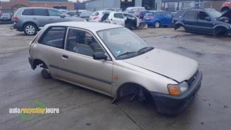 škoda osobní automobily Toyota Starlet Starlet (EP8/NP8), Hatchback, 1989 / 1996 1.3 Friend,XLi 12V 1992/2