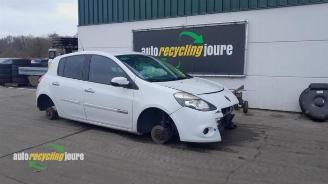 Coche accidentado Renault Clio Clio III (BR/CR), Hatchback, 2005 / 2014 1.2 16V 75 2012/6