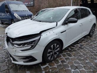 damaged commercial vehicles Renault Mégane Limited 2021/12