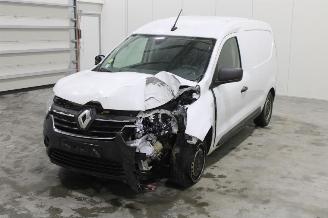Damaged car Renault Express  2021/12