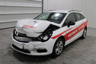 skadebil auto Opel Astra  2021/5