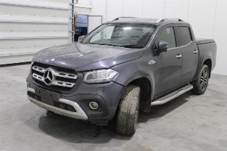 damaged commercial vehicles Mercedes X 350 2019/4