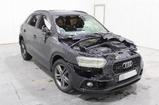 Audi Q3  picture 2