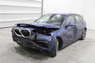 Coche accidentado BMW 1-serie 118 2022/10