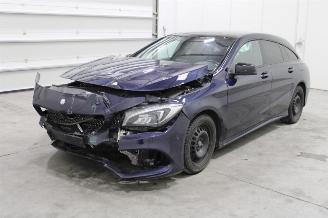 uszkodzony samochody osobowe Mercedes Cla-klasse CLA 200 Shooting Brake 2018/1