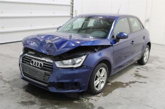 Coche accidentado Audi A1  2018/8
