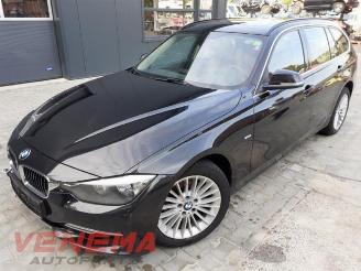 rozbiórka samochody osobowe BMW 3-serie  2015