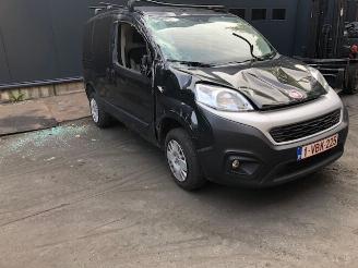 uszkodzony samochody osobowe Fiat Fiorino 1248CC - 59KW - DIESEL - EURO6B 2018/9
