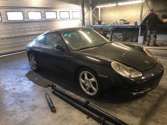 Voiture accidenté Porsche 911 BENZINE - 3387CC - 221KW 2000/9