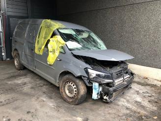 uszkodzony samochody osobowe Volkswagen Caddy Combi  2017/1