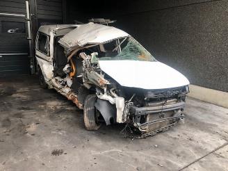 Coche accidentado Volkswagen Caddy Combi  2019/1