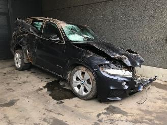 uszkodzony samochody osobowe BMW X5 (F15) HYBRIDE SUV 2013 / 2018 xDrive 40e PHEV 2.0 SUV Elektrisch Benzine 1.997cc 155kW 2016/1