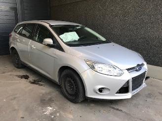 Ford Focus III Wagon Combi 2010 / 2018 1.0 Ti-VCT EcoBoost 12V 100 Combi/o  Benzine 998cc 74kW (101pk) FWD picture 1