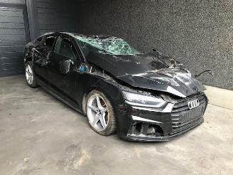 uszkodzony samochody osobowe Audi A5 Sportback (B9) Liftback 2018 2.0 T MHEV 16V Liftback  Benzine 1.984cc 140kW (190pk) FWD 2018/5