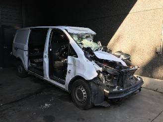 Unfallwagen Mercedes Vito 2.2 114 CDI 16V Bestel  Diesel 2.143cc 100kW (136pk) RWD 2018/2