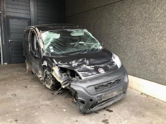 uszkodzony samochody osobowe Fiat Fiorino  2020/7