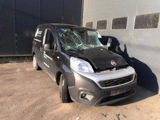 Coche accidentado Fiat Fiorino  2017/8