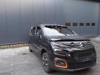Voiture accidenté Citroën Berlingo  2021/11