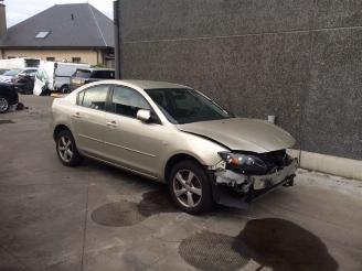 uszkodzony samochody osobowe Mazda 3 1600 diesel 2007/1