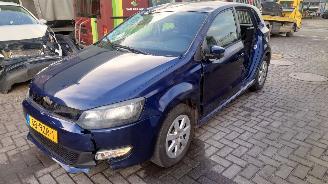 škoda dodávky Volkswagen Polo 6R 2011 1.2 TDI CFW MZN Blauw LD5Q onderdelen 2011/8
