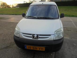 Avarii autoturisme Peugeot Partner Partner, Van, 1996 / 2015 2.0 HDI 2004/7