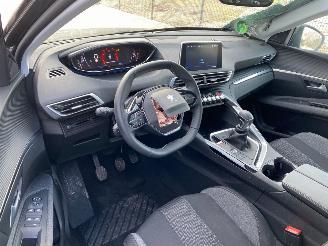 Peugeot 3008 1.2  96 Kw  NAVI-PDC-CRUISE picture 3