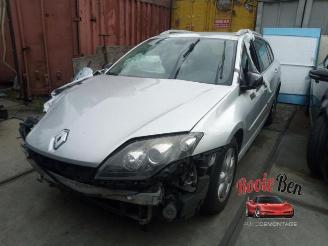 Auto incidentate Renault Laguna  2011/5