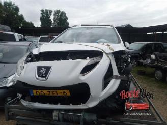 uszkodzony samochody osobowe Peugeot 308 308 SW (4E/H), Combi 5-drs, 2007 / 2014 1.6 HDi 16V FAP 2012/10