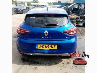 uszkodzony samochody osobowe Renault Clio  2020/9