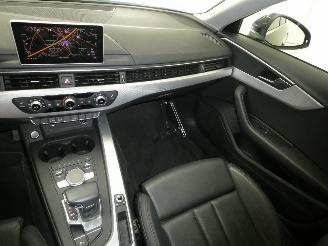 Audi A4 2.0 SPORT picture 12