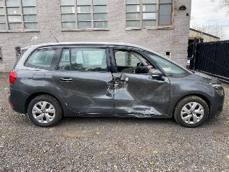 uszkodzony samochody osobowe Citroën C4 PICASSO II INTENS 2014/12
