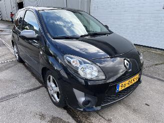Auto incidentate Renault Twingo 1.2-16V Collection 2011/6